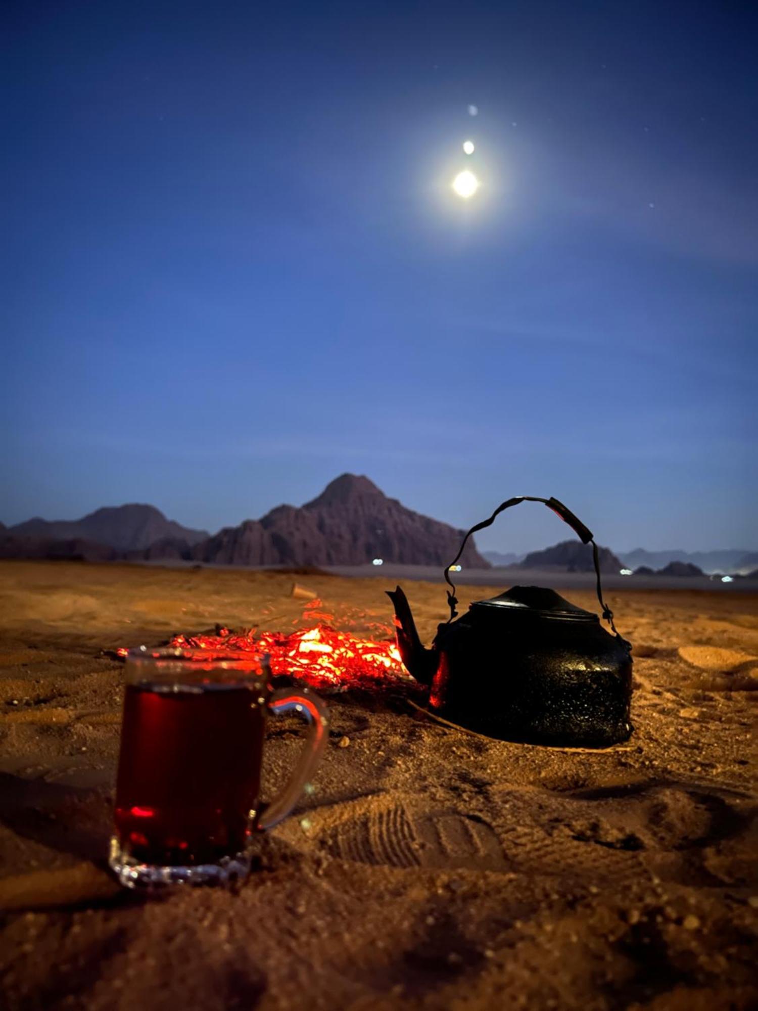 Rum Victoria Luxury Camp Wadi Rum Esterno foto