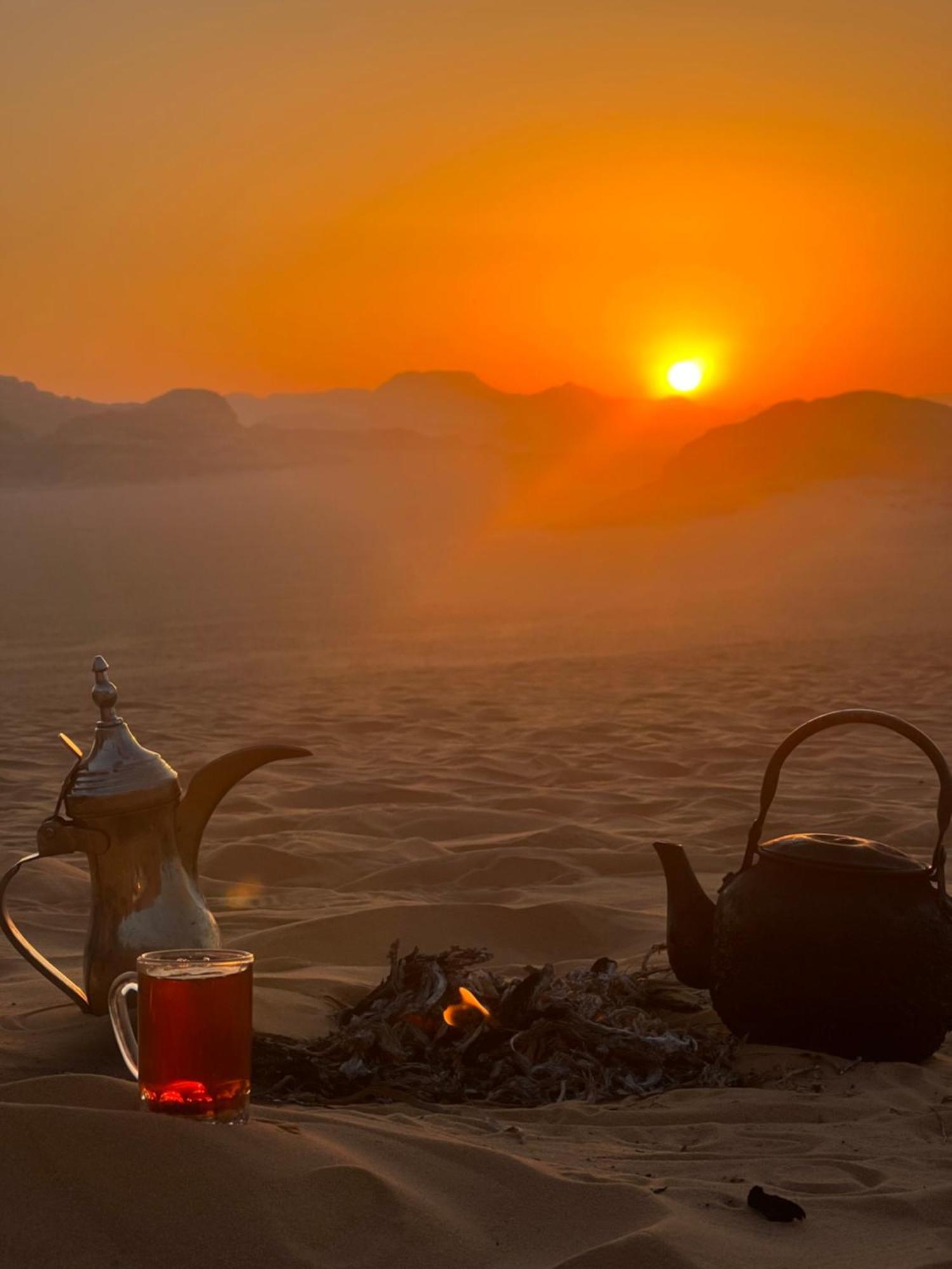 Rum Victoria Luxury Camp Wadi Rum Esterno foto