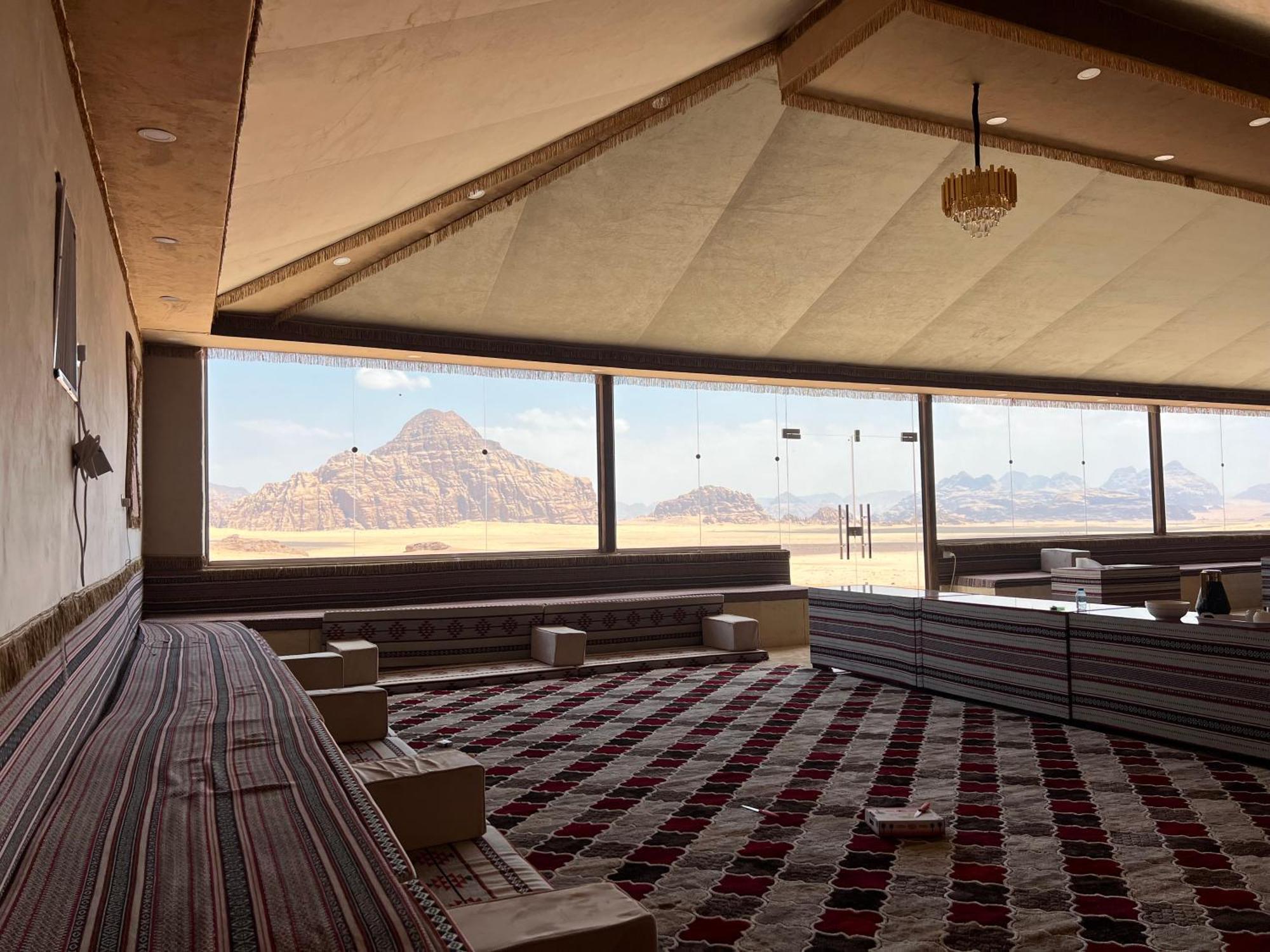 Rum Victoria Luxury Camp Wadi Rum Esterno foto