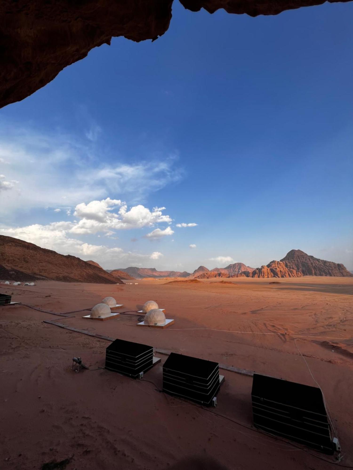 Rum Victoria Luxury Camp Wadi Rum Esterno foto
