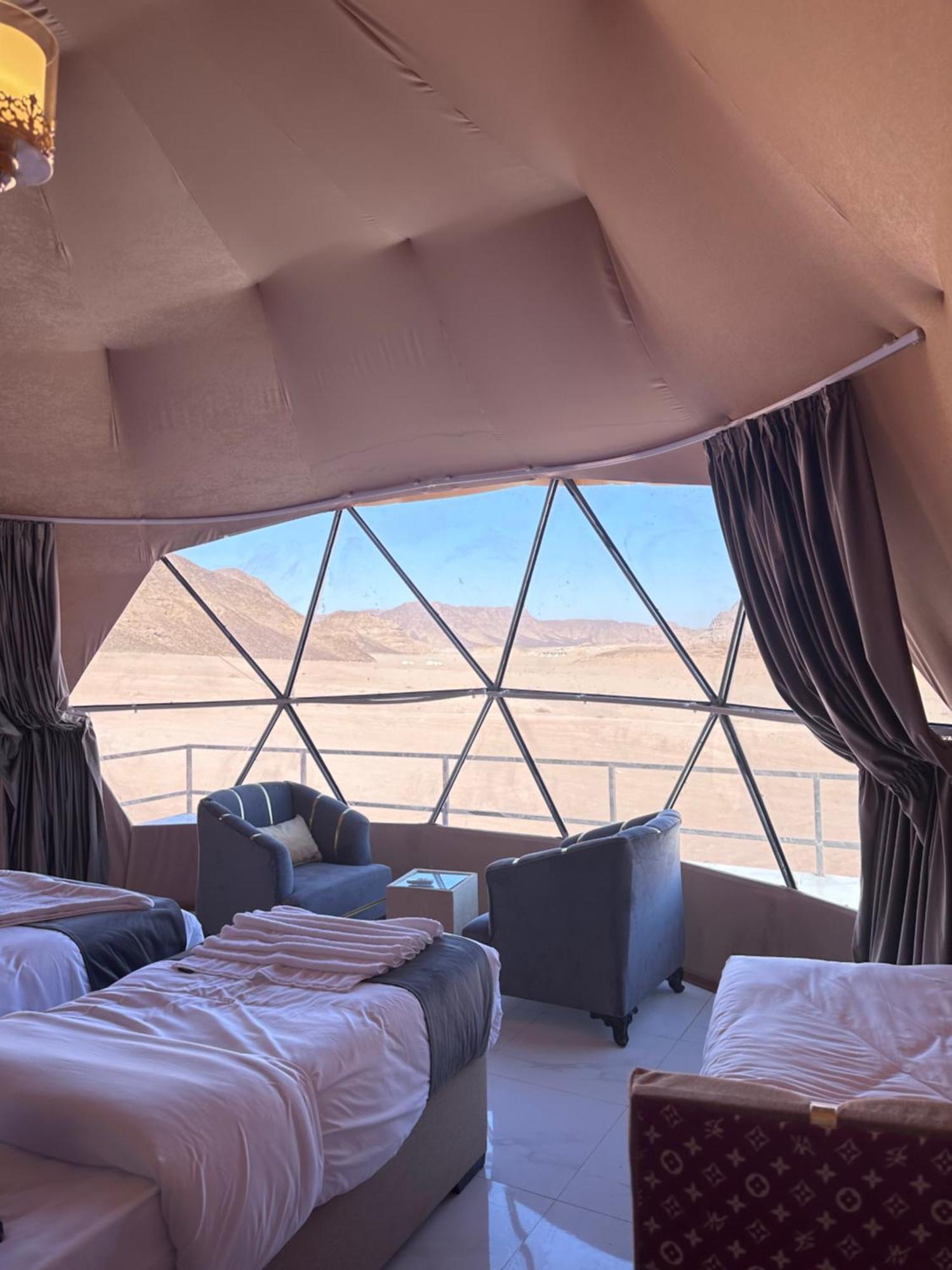 Rum Victoria Luxury Camp Wadi Rum Esterno foto