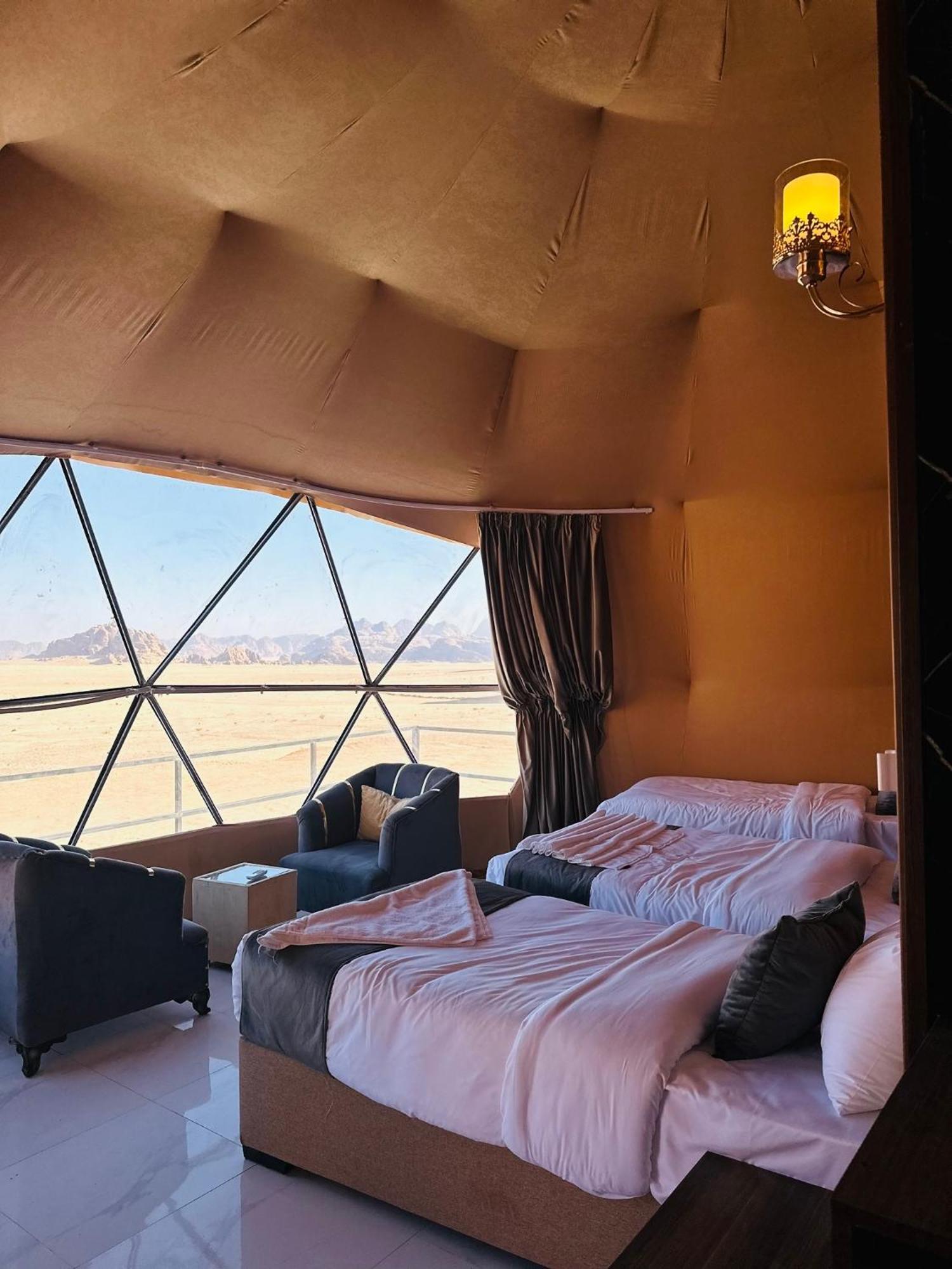 Rum Victoria Luxury Camp Wadi Rum Esterno foto
