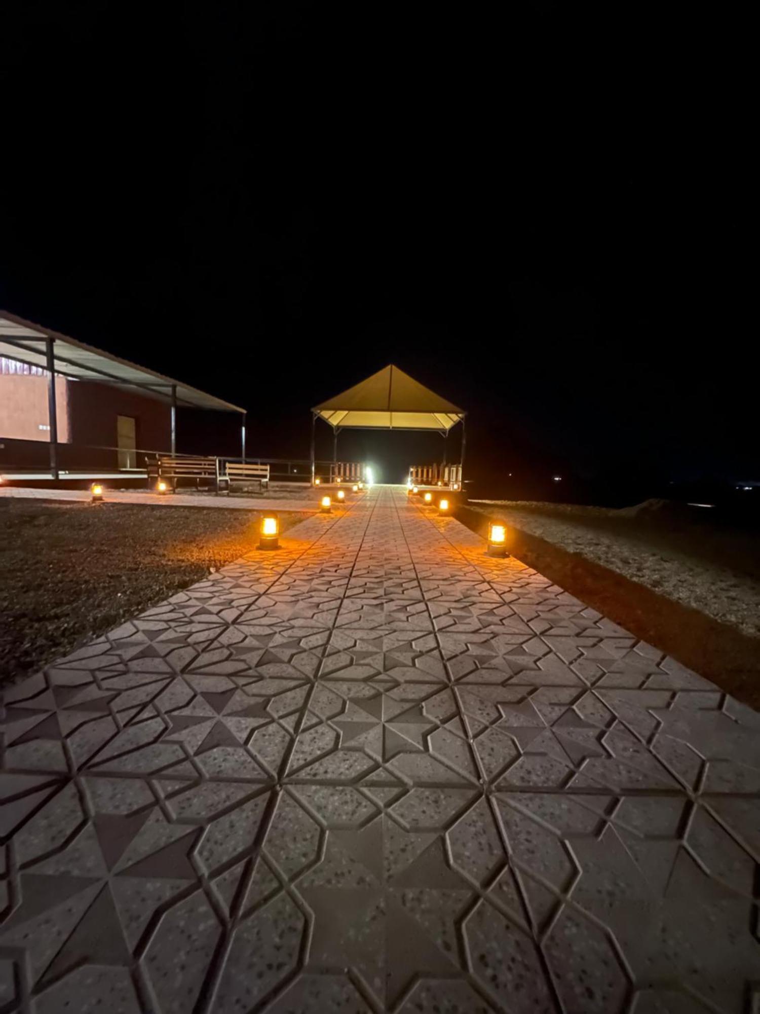 Rum Victoria Luxury Camp Wadi Rum Esterno foto
