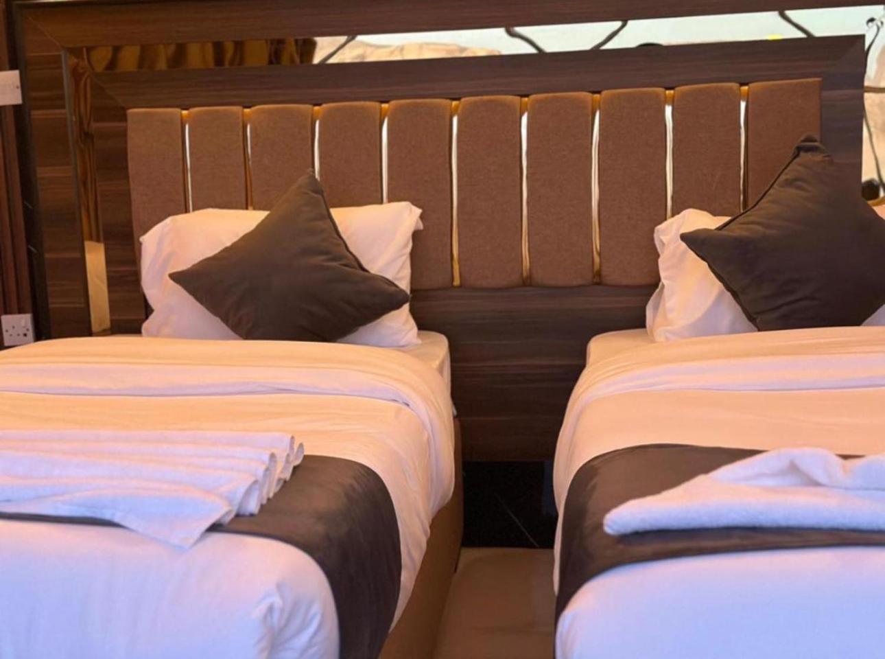 Rum Victoria Luxury Camp Wadi Rum Esterno foto