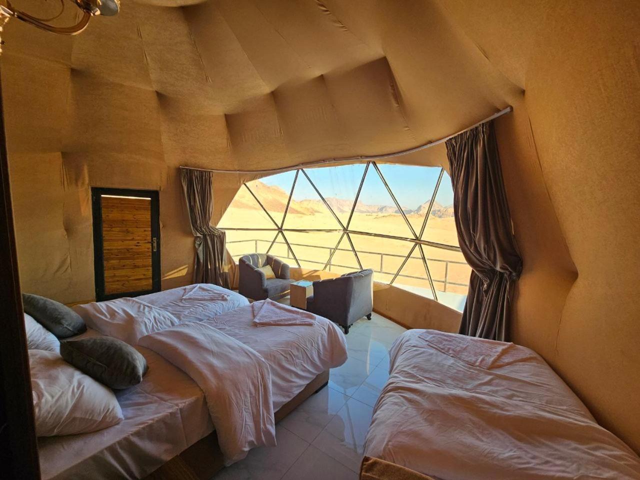 Rum Victoria Luxury Camp Wadi Rum Esterno foto